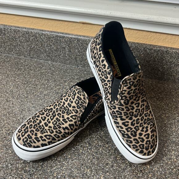 Vans Deluxe Comfort Classic Slip On Skater Shoes Cheetah Print Women's 8 Sneaker - Picture 1 of 11